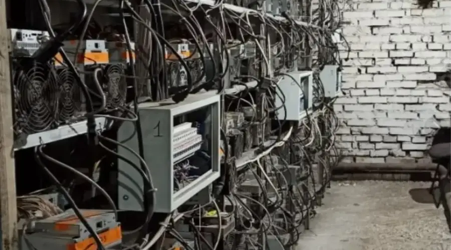 Пожар помог обнаружить тайную криптоферму в Красноярском крае0